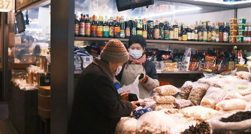 量販零食巨頭伸向日用百貨，社區超市面臨致命一擊